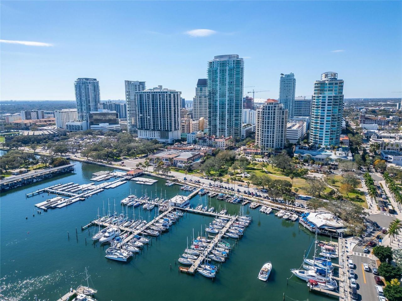 226 5th Avenue N, Unit 1406, Saint Petersburg, FL 33701 Photo