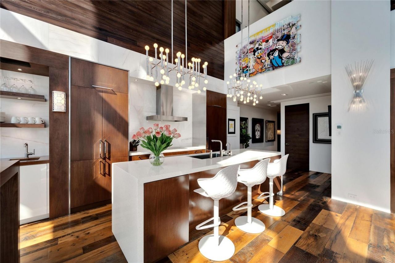 226 5th Avenue N, Unit 1406, Saint Petersburg, FL 33701 Photo