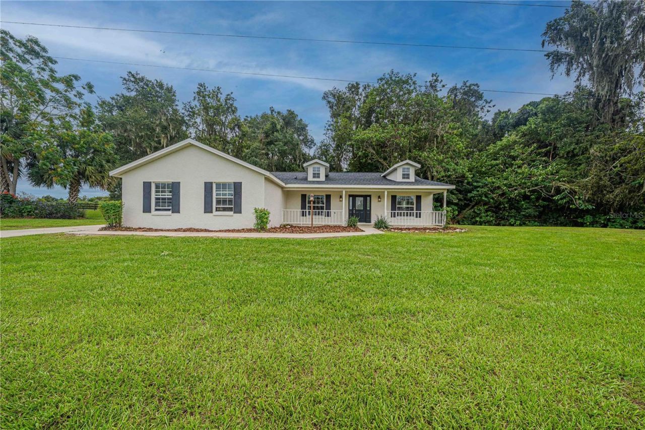 12615 NW Gainesville Road, Reddick, FL 32686 Photo