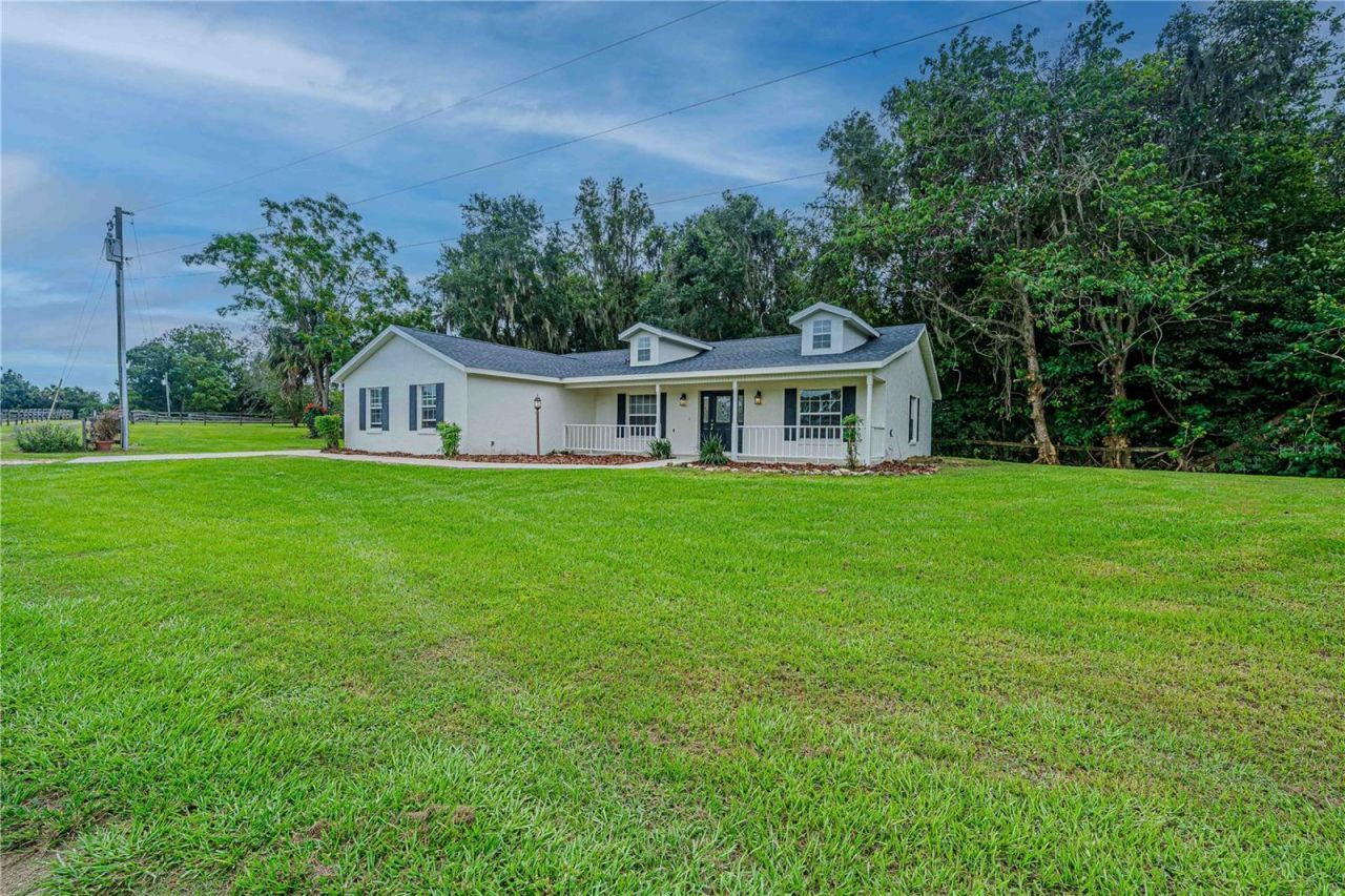 12615 NW Gainesville Road, Reddick, FL 32686 Photo