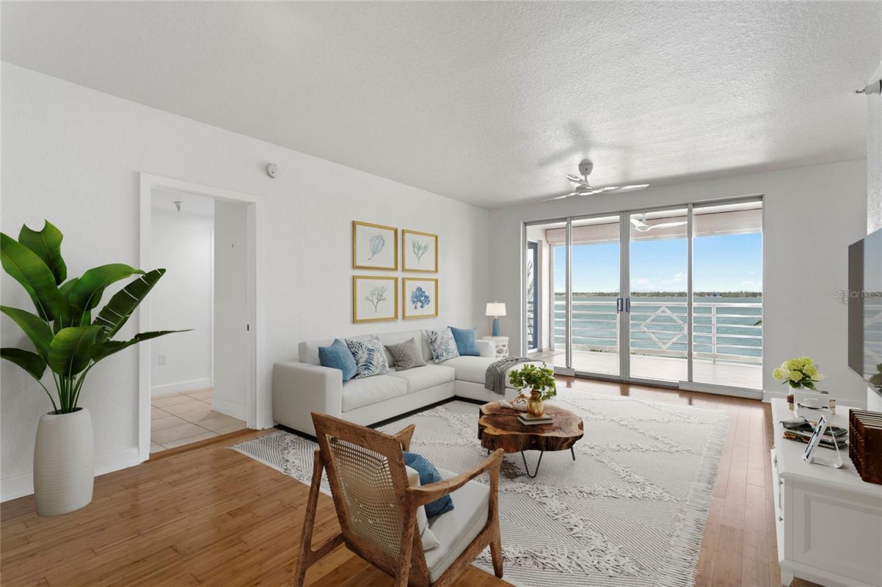 4993 Bacopa Lane S, Unit 304, Saint Petersburg, FL 33715 Photo