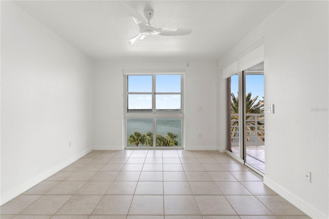 4993 Bacopa Lane S, Unit 304, Saint Petersburg, FL 33715 Photo