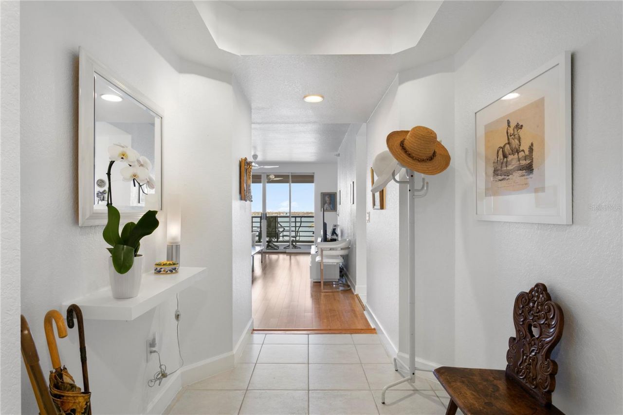 4993 Bacopa Lane S, Unit 304, Saint Petersburg, FL 33715 Photo