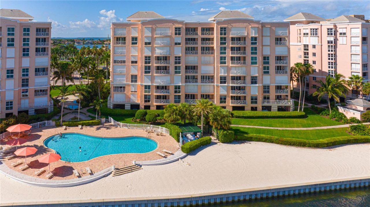 4993 Bacopa Lane S, Unit 304, Saint Petersburg, FL 33715 Photo