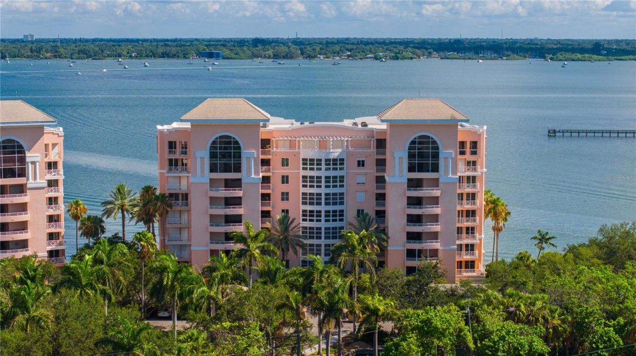 4993 Bacopa Lane S, Unit 304, Saint Petersburg, FL 33715 Photo