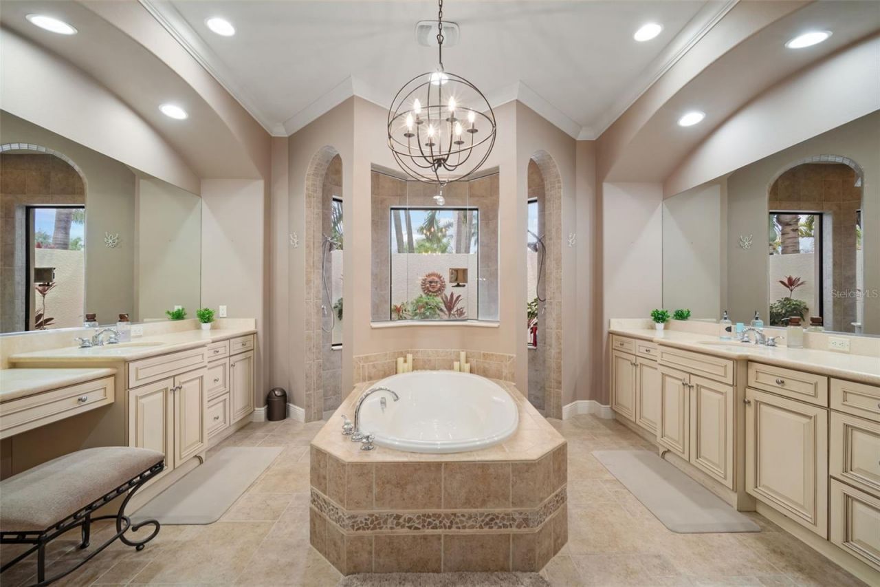 5405 Tybee Island Drive, Apollo Beach, FL 33572 Photo