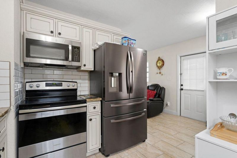 2804 Avenue J, Fort Pierce, FL 34947 Photo