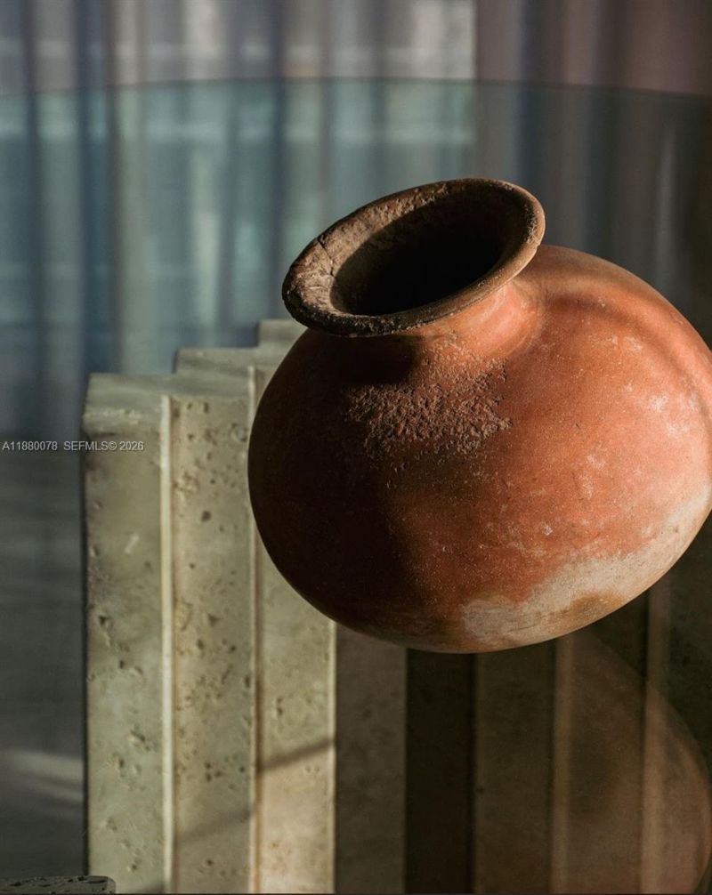 121 NE 34th St, Unit 2408, Miami, FL 33137 Photo