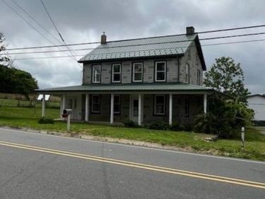 572 OLD RTE 22, LENHARTSVILLE, PA 19534