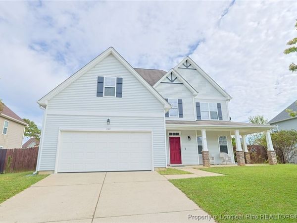 363 Heathrow Drive, Spring Lake, NC 28390