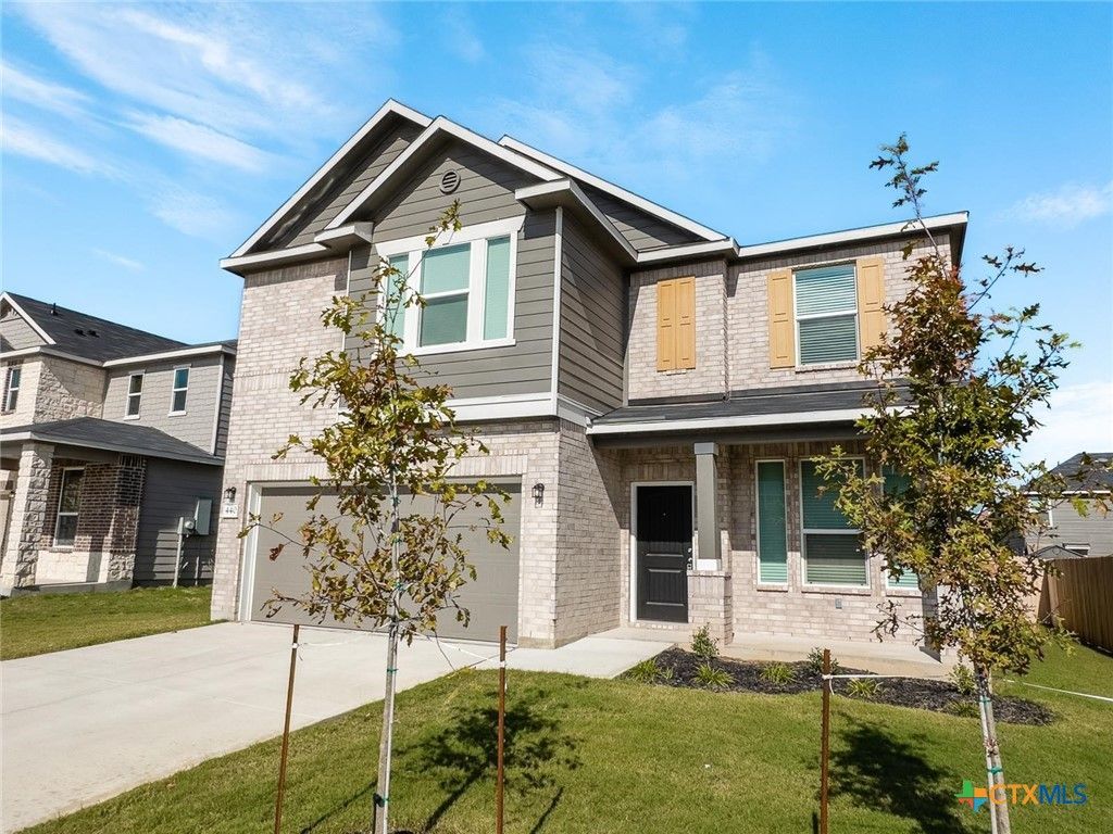 440 Sunrise Park, Seguin, TX 78155 Main Photo
