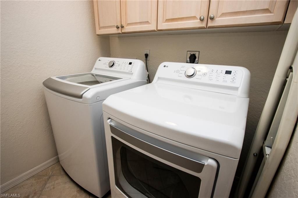 7655 Pebble Creek Cir, Unit 201, Naples, FL 34108 Photo