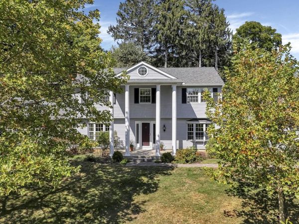 733 Mount Parnassus Drive, Granville, OH 43023