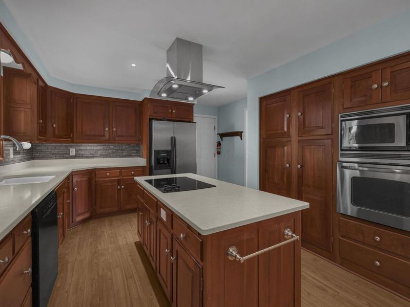 733 Mount Parnassus Drive, Granville, OH 43023 Photo 10