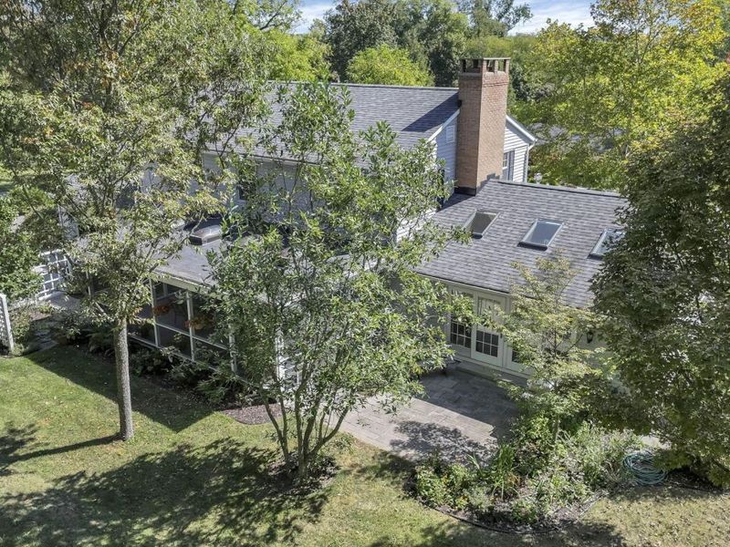 733 Mount Parnassus Drive, Granville, OH 43023 Photo 2