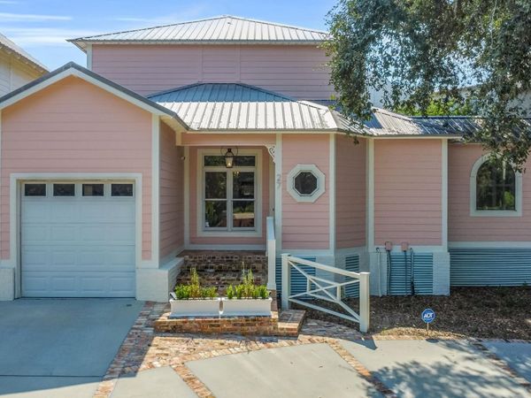 27 Chapel Hill Road, Bay Saint Louis, MS 39520