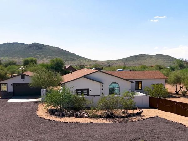 1807 W JOY RANCH Road, Phoenix, AZ 85086