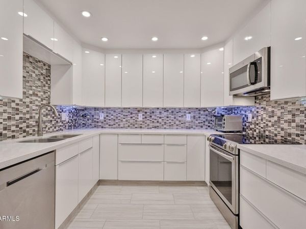 17404 N 99TH Avenue, Unit 232, Sun City, AZ 85373