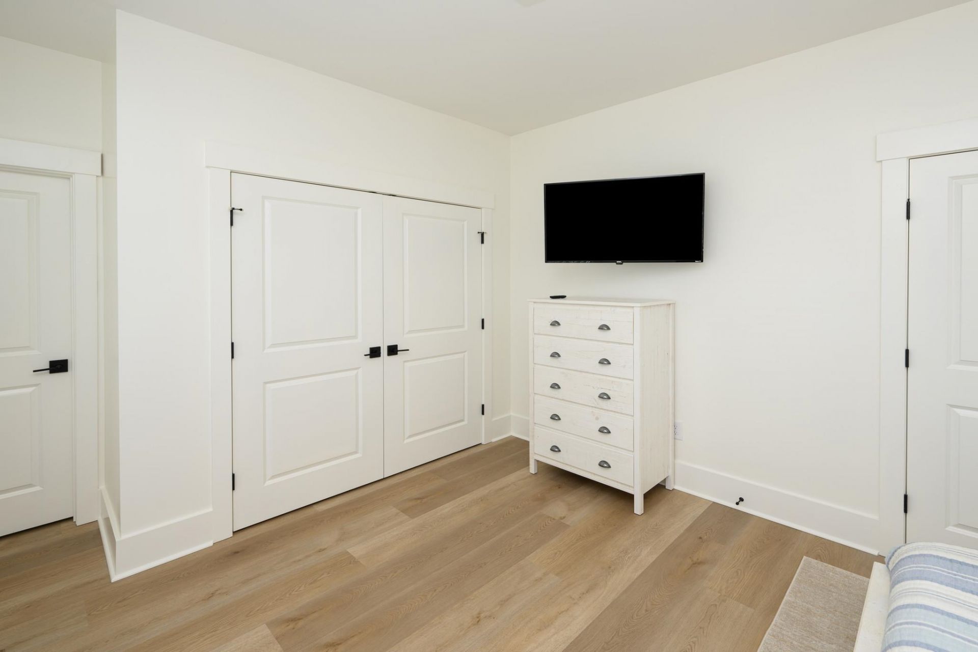 115 A 6th Ave. S Photo 20