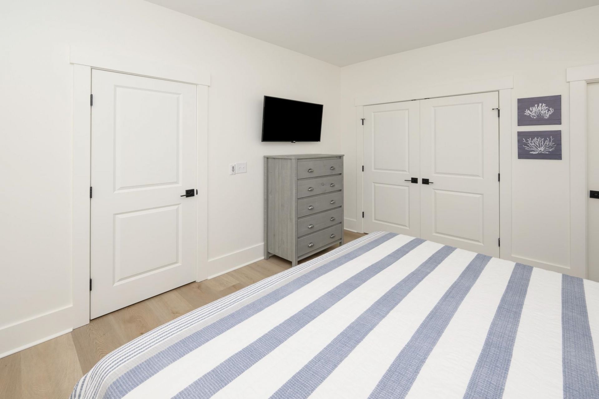 115 A 6th Ave. S Photo 29