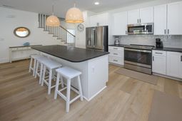 115 A 6th Ave. S photo 4