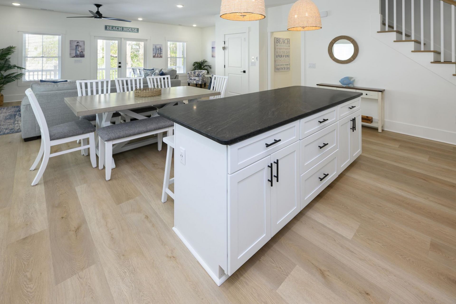 115 A 6th Ave. S Photo 7