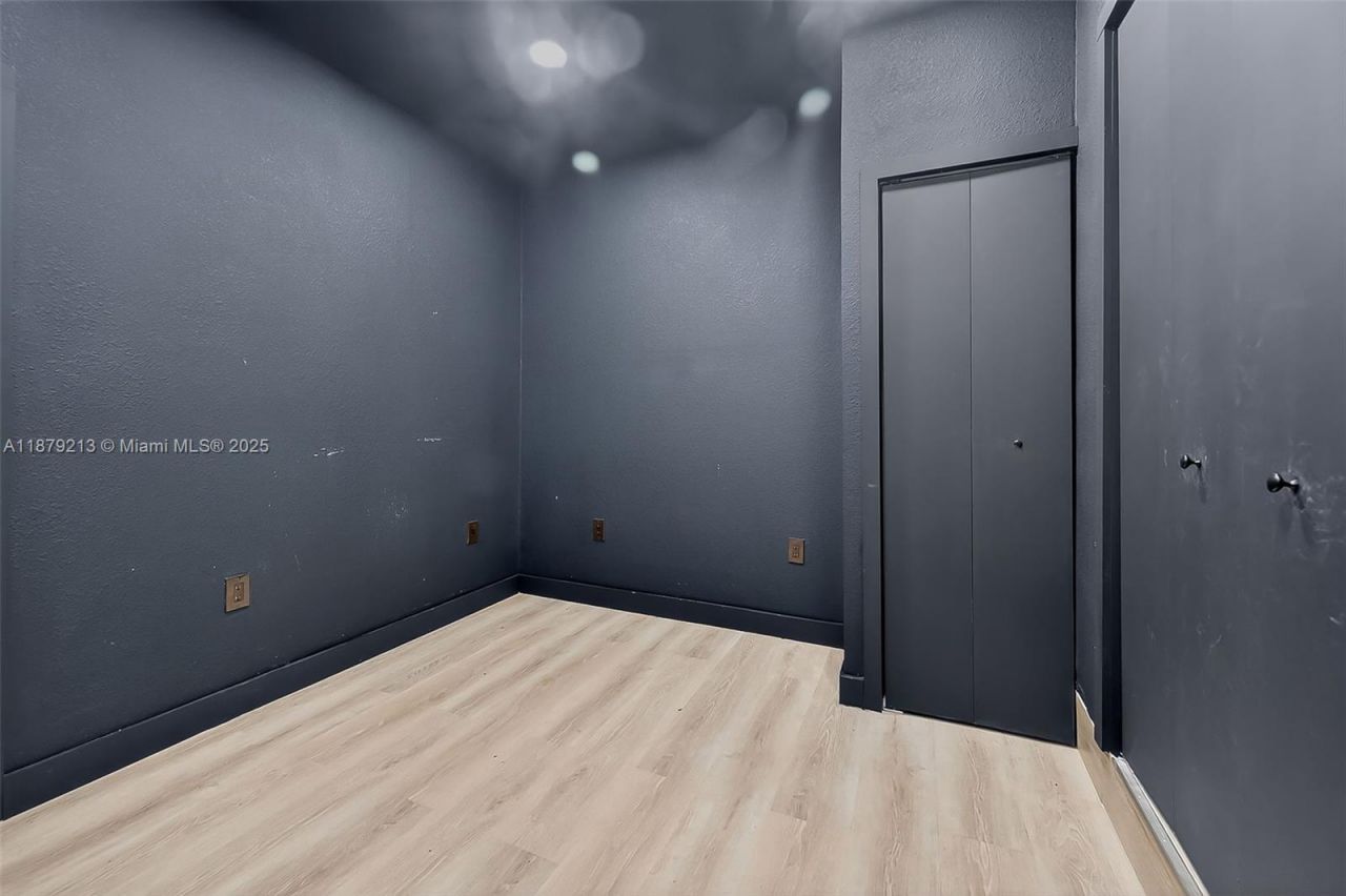 10275 NW 46th St, Doral, FL 33178 Photo