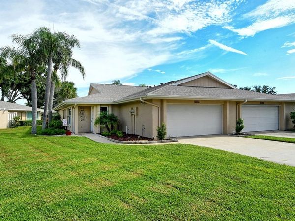 5609 EVERGREEN DRIVE, Unit 28, SARASOTA, FL 34233