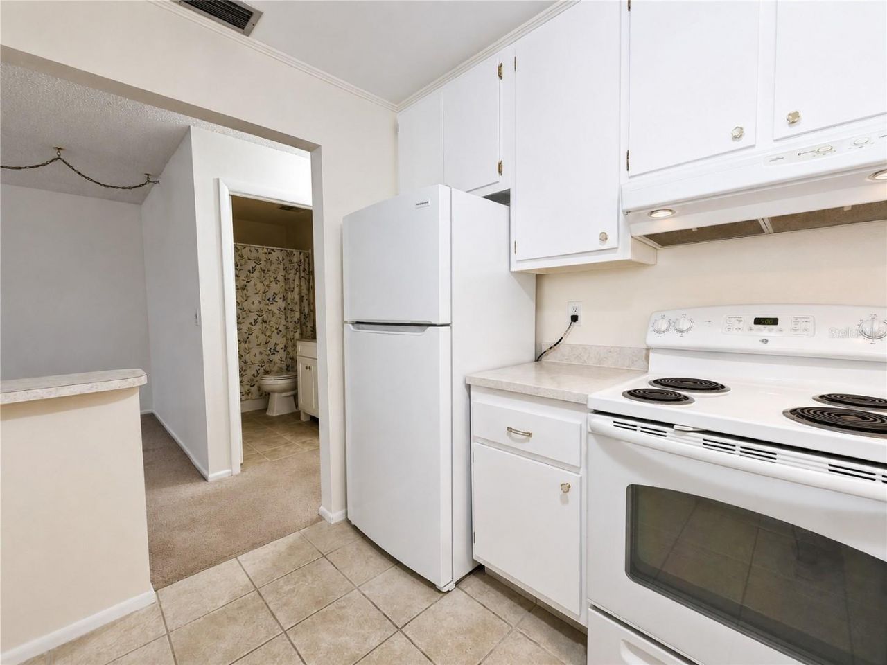 390 301 Boulevard W, Unit 5B, Bradenton, FL 34205 Photo