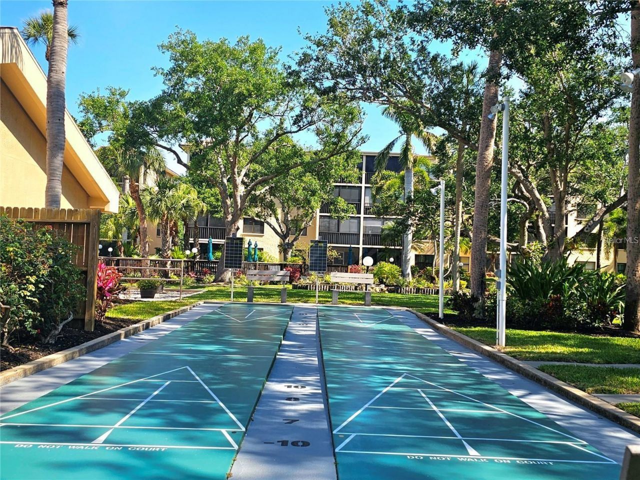 390 301 Boulevard W, Unit 5B, Bradenton, FL 34205 Photo