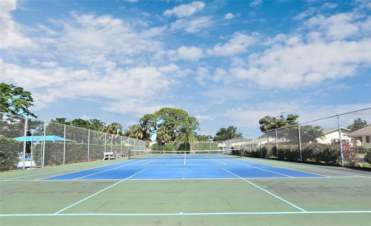 390 301 Boulevard W, Unit 5B, Bradenton, FL 34205 Photo