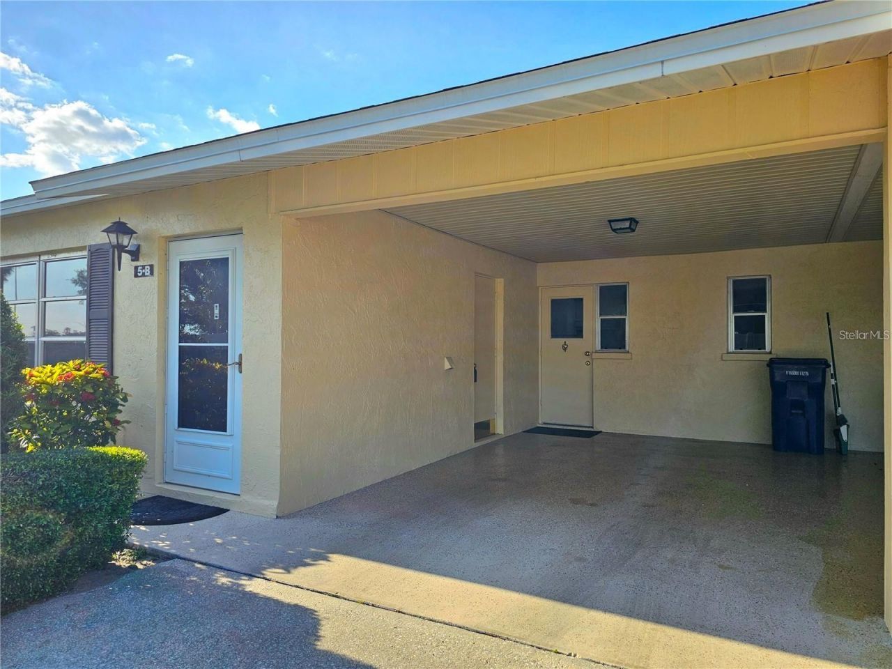 390 301 Boulevard W, Unit 5B, Bradenton, FL 34205 Photo