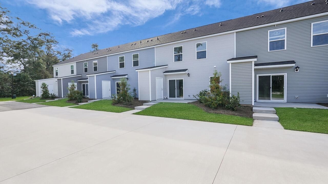 210 Garbon Drive Photo 37