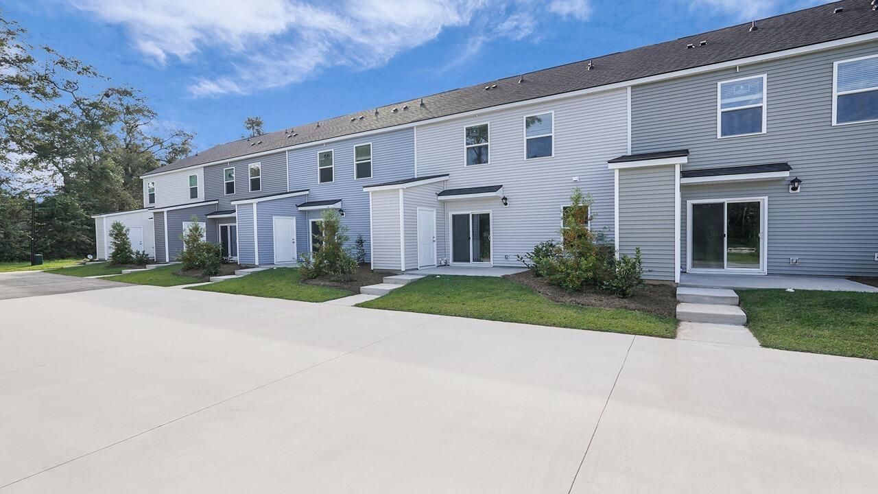 210 Garbon Drive Photo 38