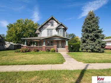 729 N Commercial Avenue, Superior, NE 68978
