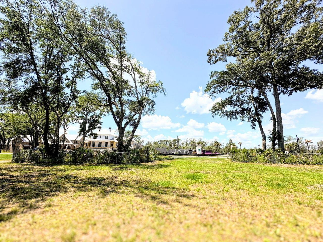 821 Roddin Street Photo 30