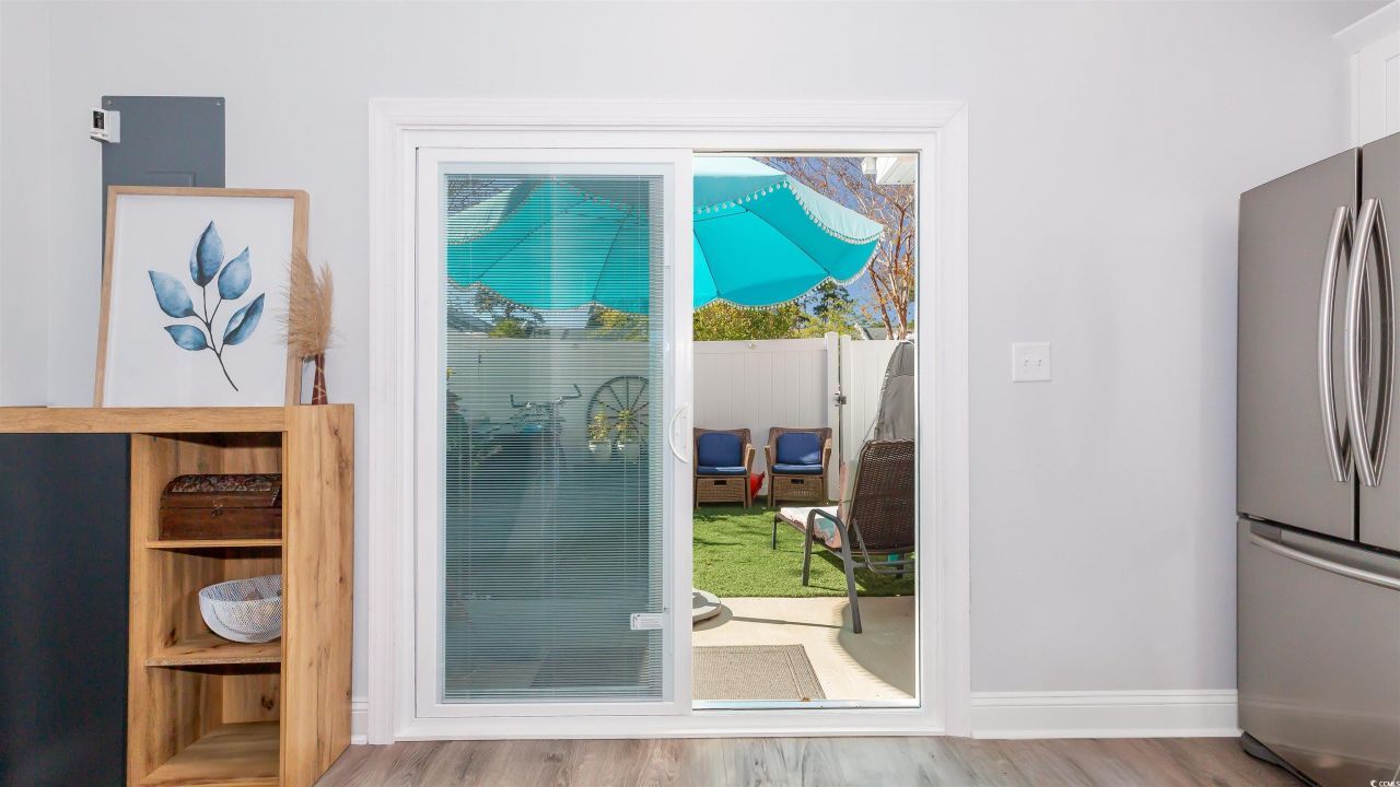 763 Moen Pl. Photo 13