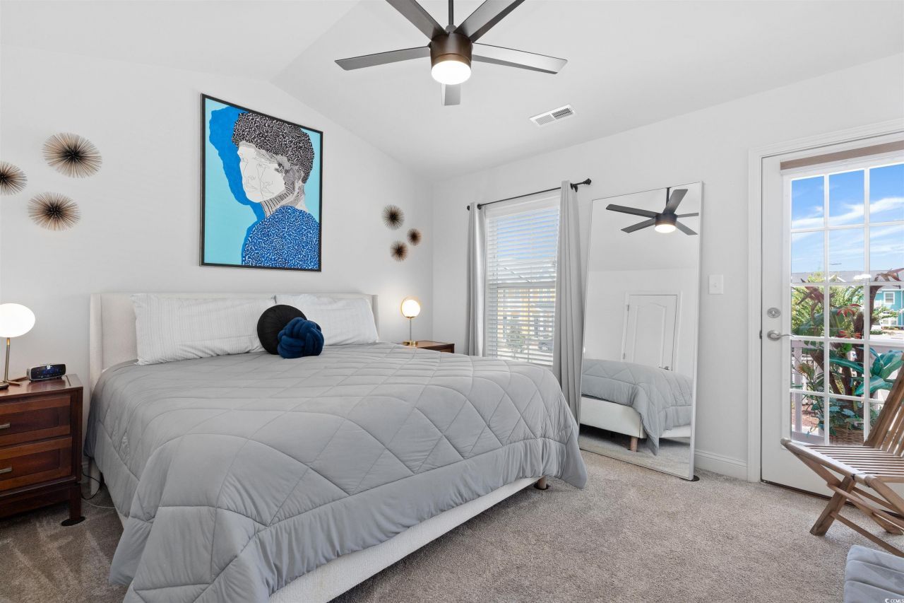 763 Moen Pl. Photo 15