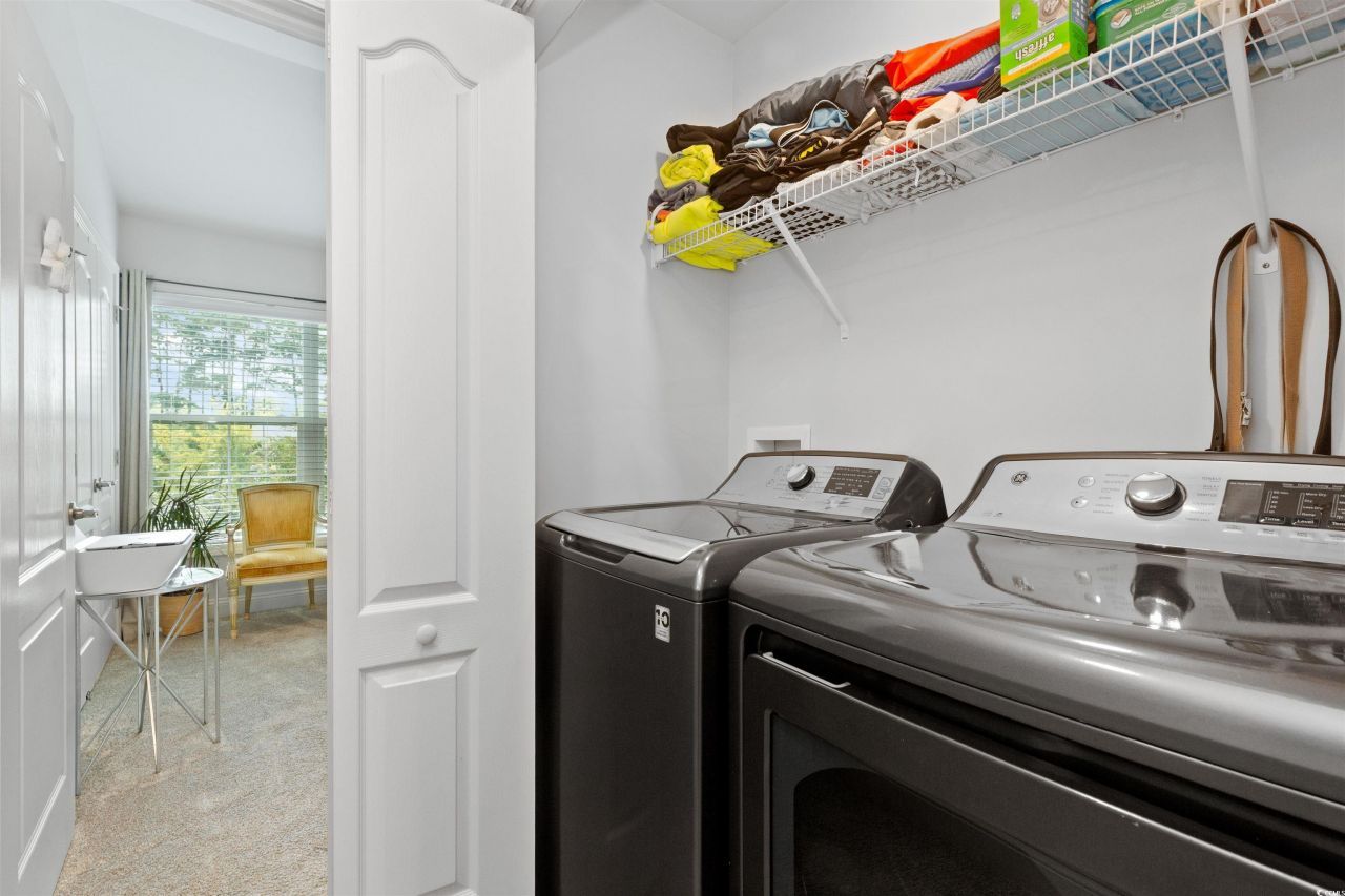 763 Moen Pl. Photo 22