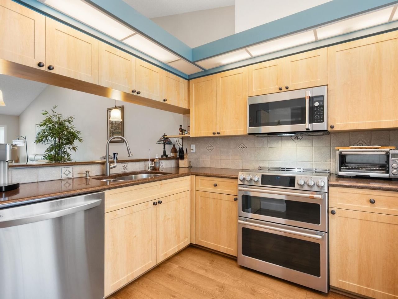 6103 Clubside Drive, Unit 6103, Sarasota, FL 34243 Photo