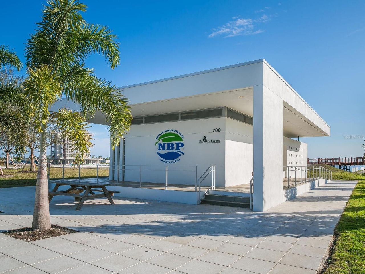 6103 Clubside Drive, Unit 6103, Sarasota, FL 34243 Photo