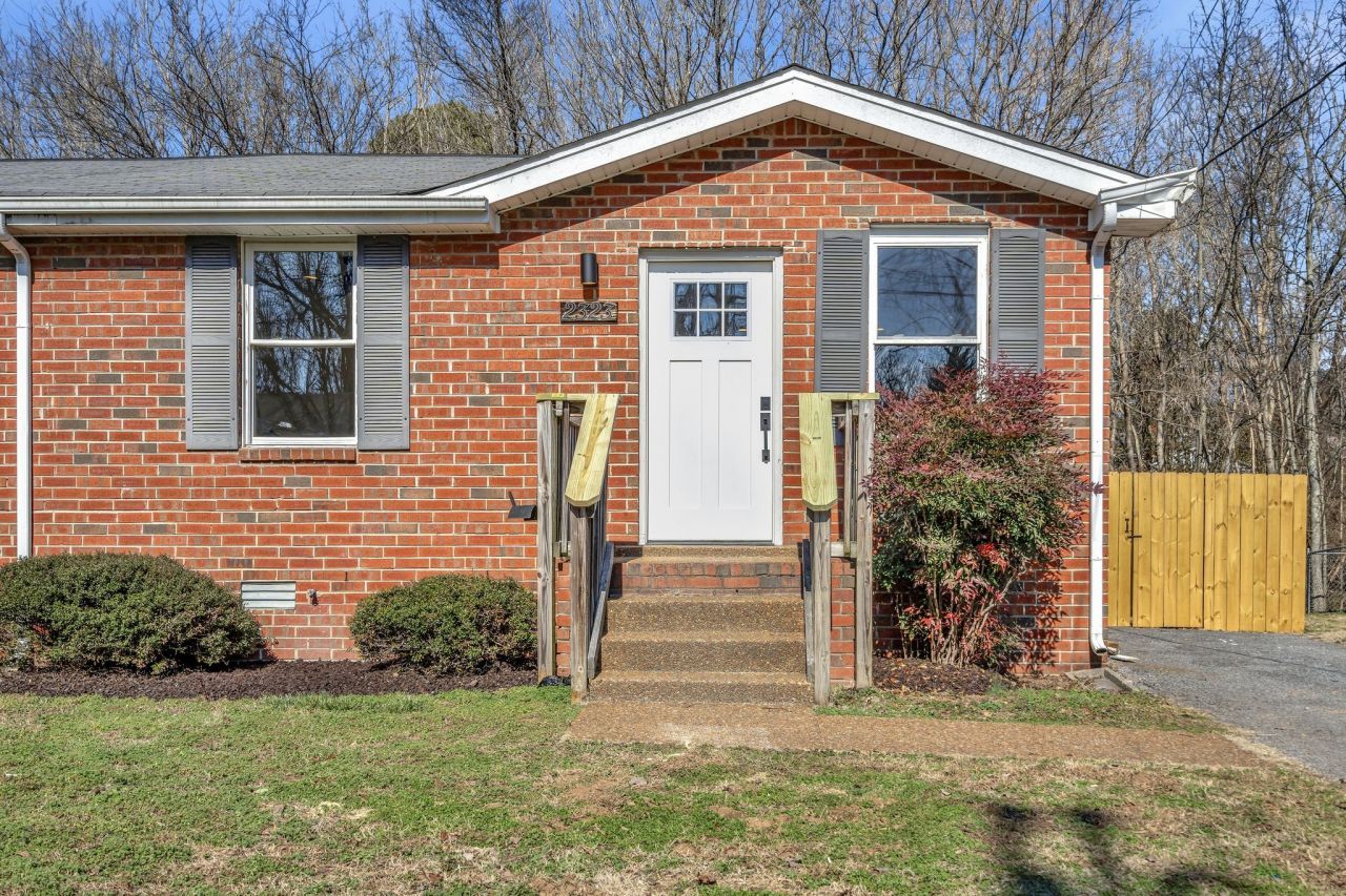 2341 Cooper Ter, Nashville, TN 37216 Main Photo