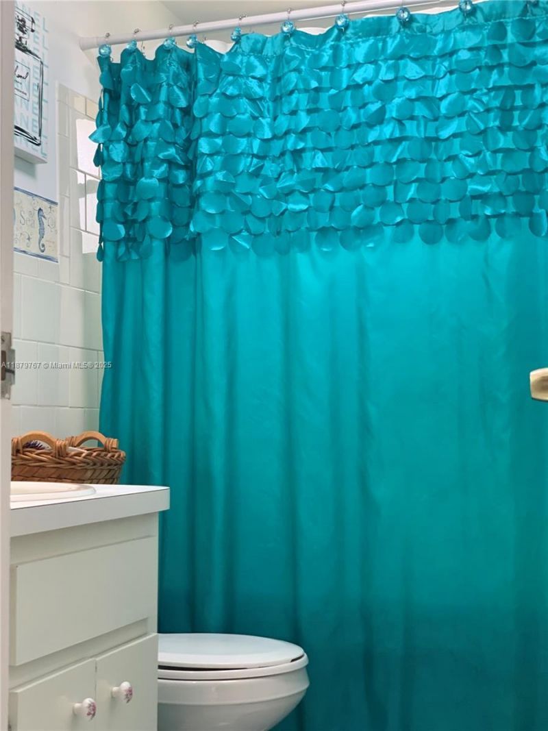 2111 NE 42nd Ct, Unit 103W, Lighthouse Point, FL 33064 Photo