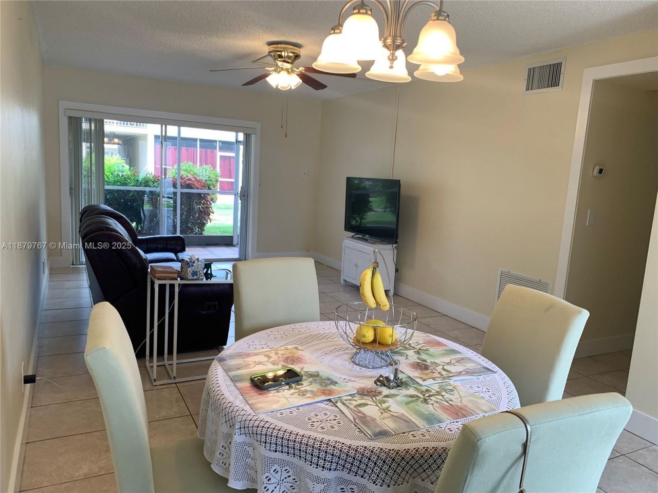 2111 NE 42nd Ct, Unit 103W, Lighthouse Point, FL 33064 Photo