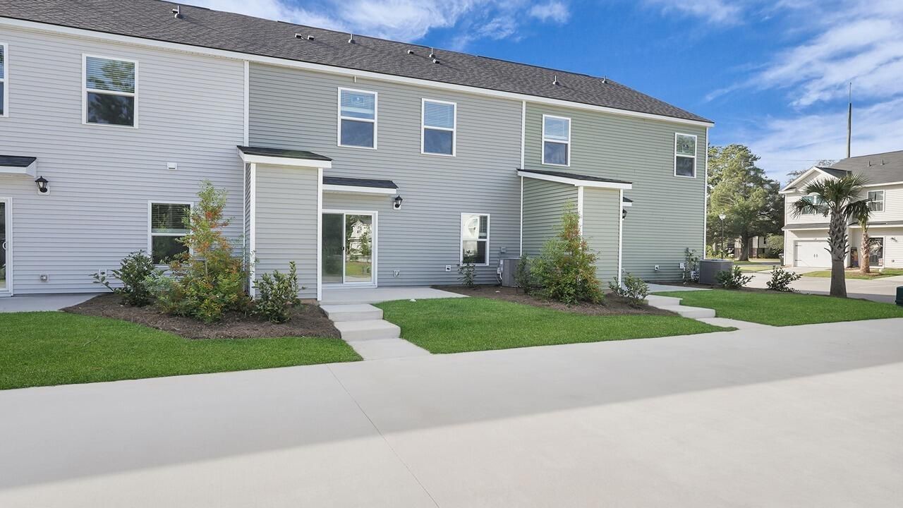 208 Garbon Drive Photo 34