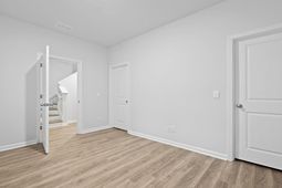 208 Garbon Drive photo 4