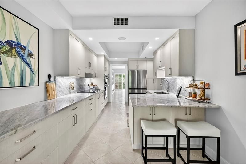 1228 Hillsboro Mile, Unit 203, Hillsboro Beach, FL 33062 Photo