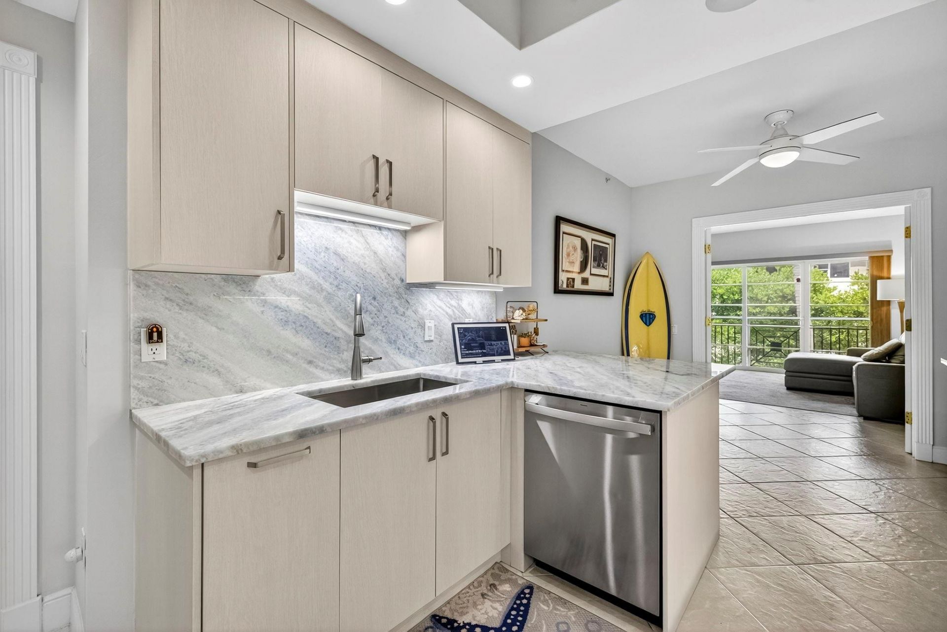1228 Hillsboro Mile, Unit 203, Hillsboro Beach, FL 33062 Photo