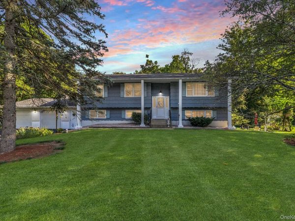 5 Mohican Court, Salisbury Mills, NY 12577