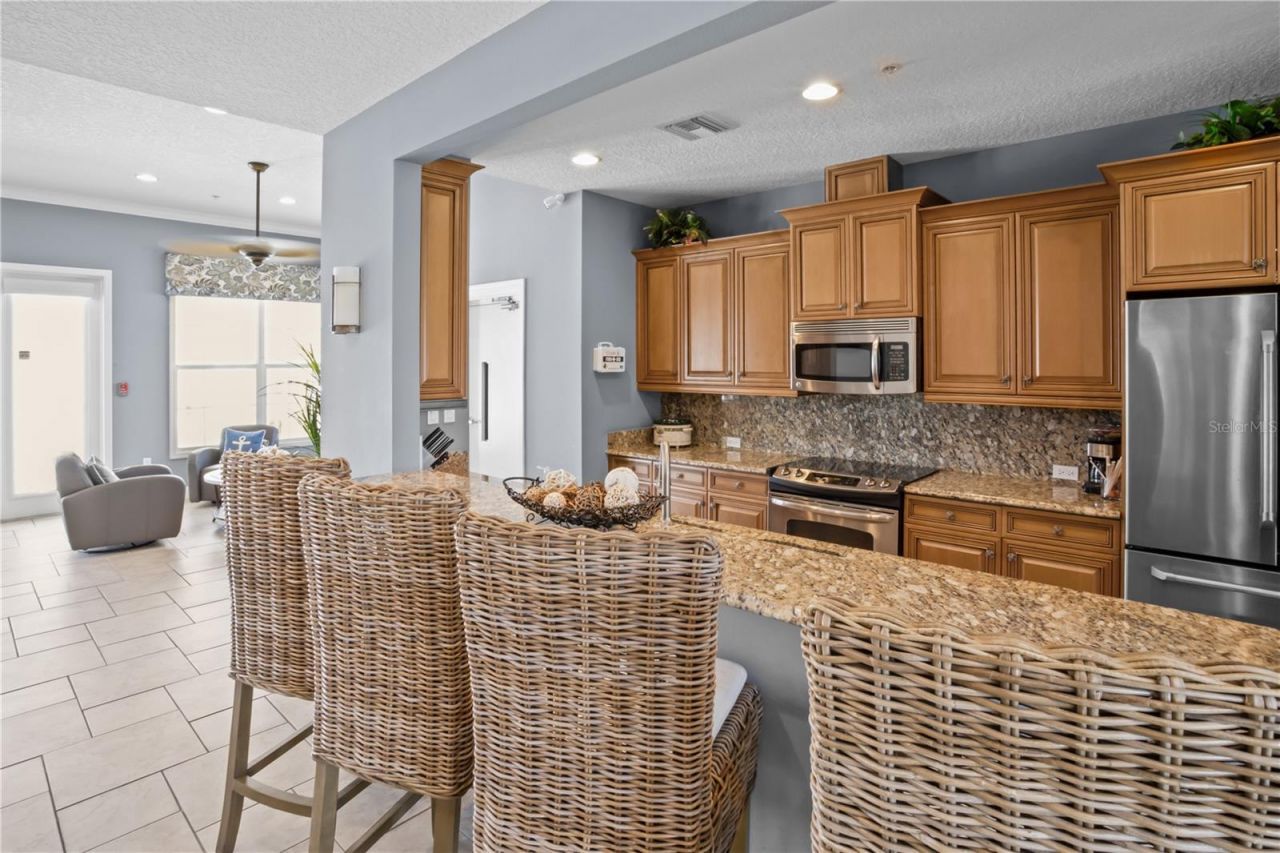 7611 34th Ave W, Unit 302, Bradenton, FL 34209 Photo